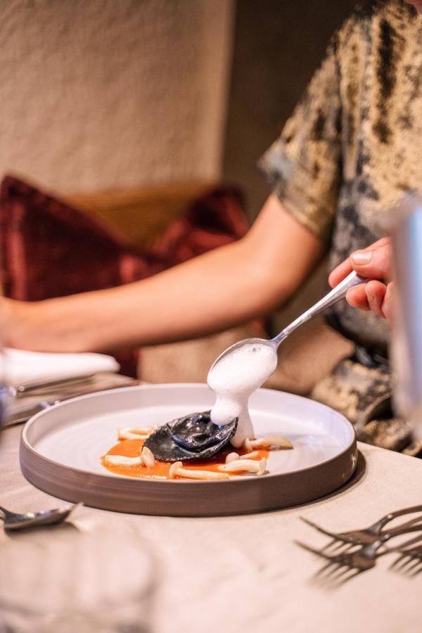 Wellnesshotel Erica Nova Ponente Zewnętrze zdjęcie