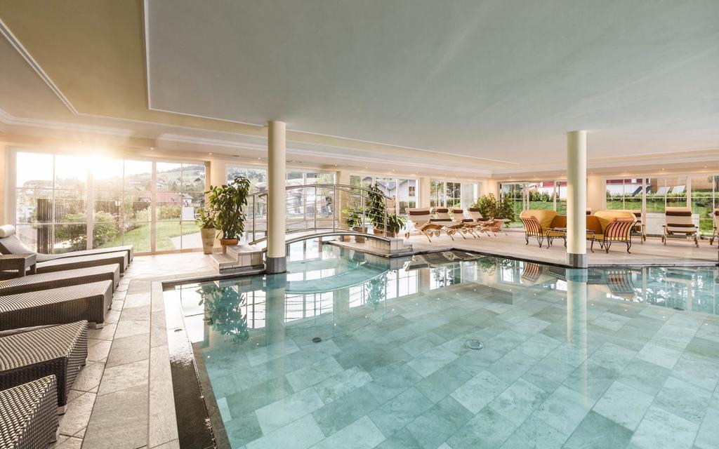 Wellnesshotel Erica Nova Ponente Zewnętrze zdjęcie